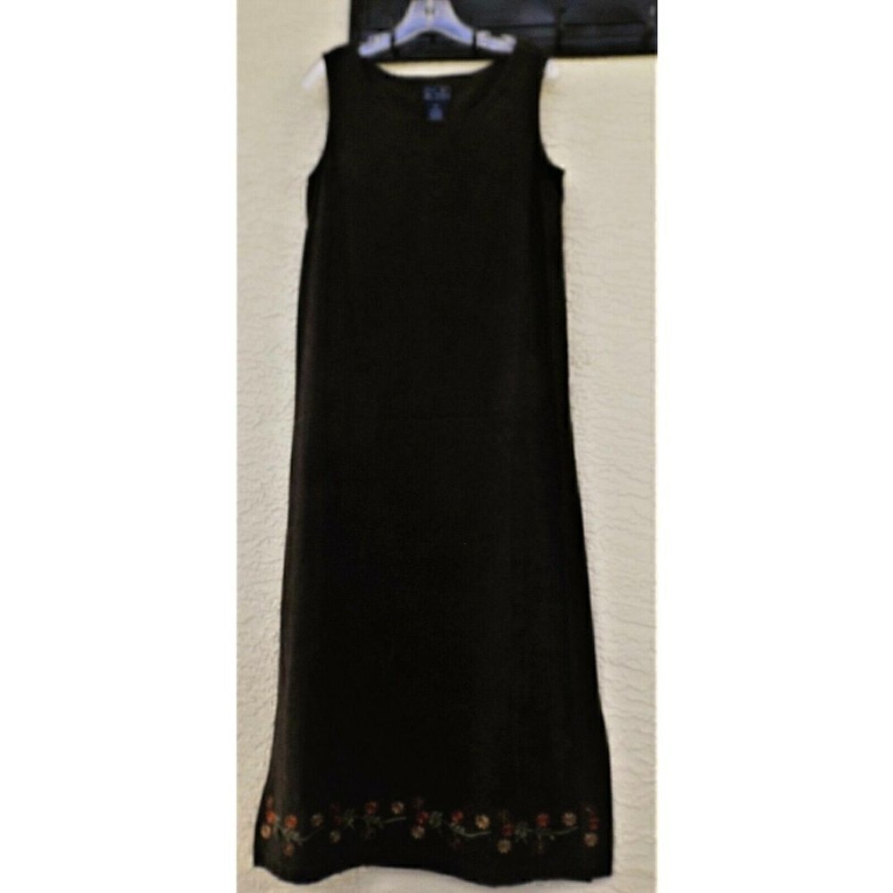 Jane Ashley M brown sleeveless faux suede long floral embroidered hem